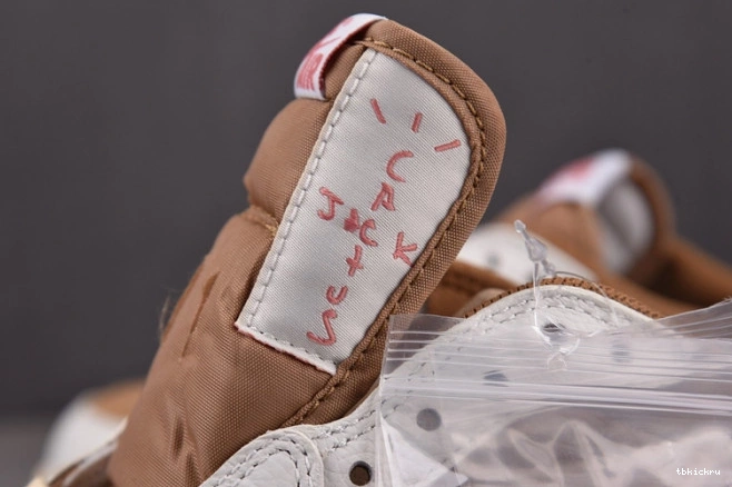 Reps TBK AJ Travis 1 Low x DM7866-106 Scott OG SP 0705